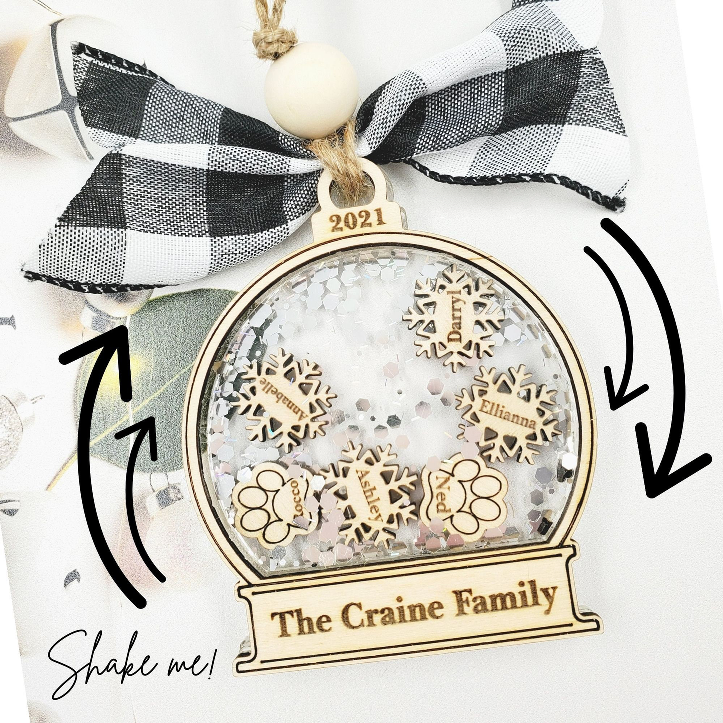 2023 Snow globe Family | 4D Shaker Personalized Ornament
